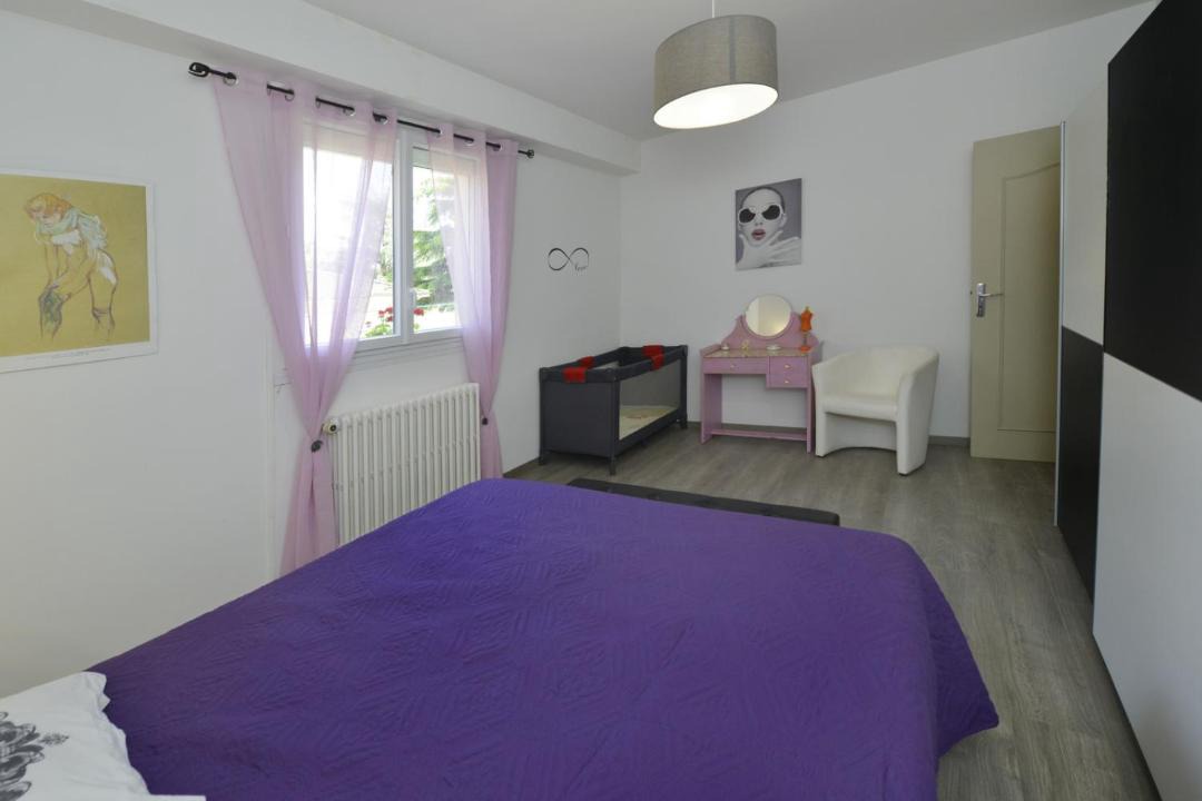 Photo of Bedroom in Burlats