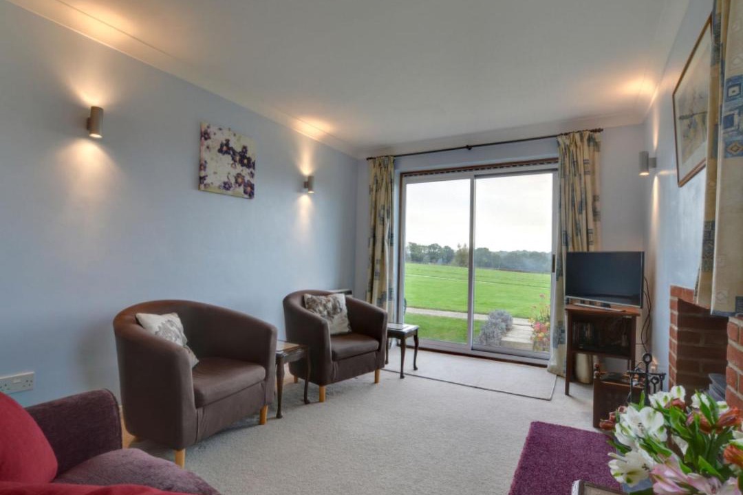 Photo of Livingroom in Lamberhurst