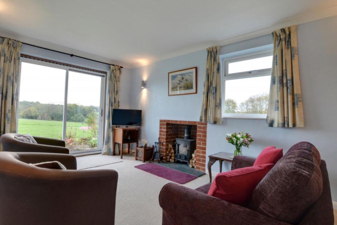 Photo of Livingroom in Lamberhurst