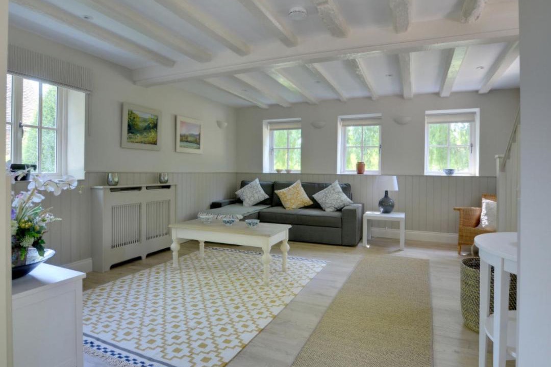 Photo of Livingroom in Leigh