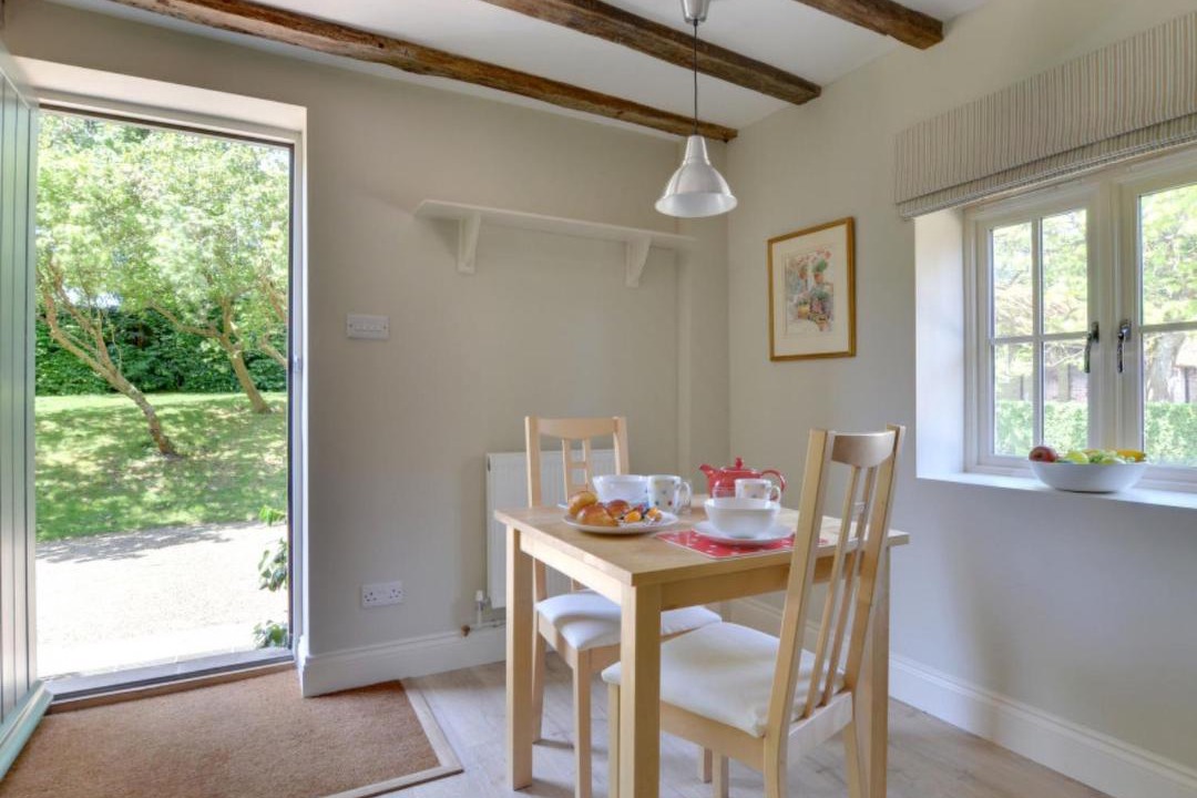 Photo of Livingroom in Leigh