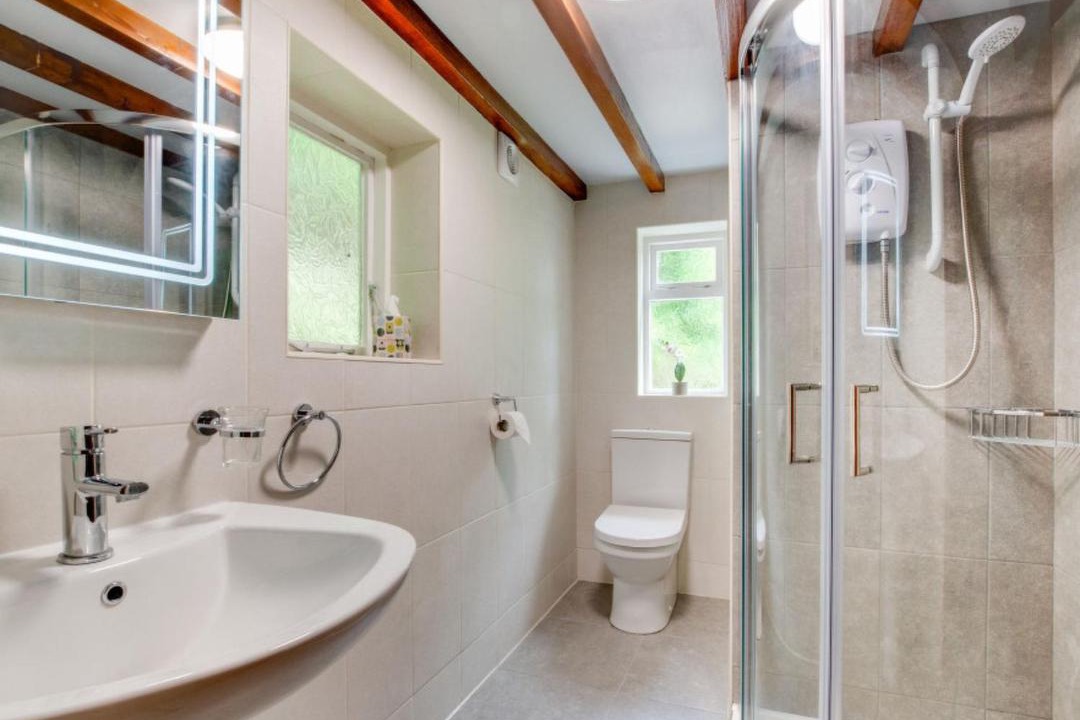 Photo of Bathroom in Llanfair Caereinion