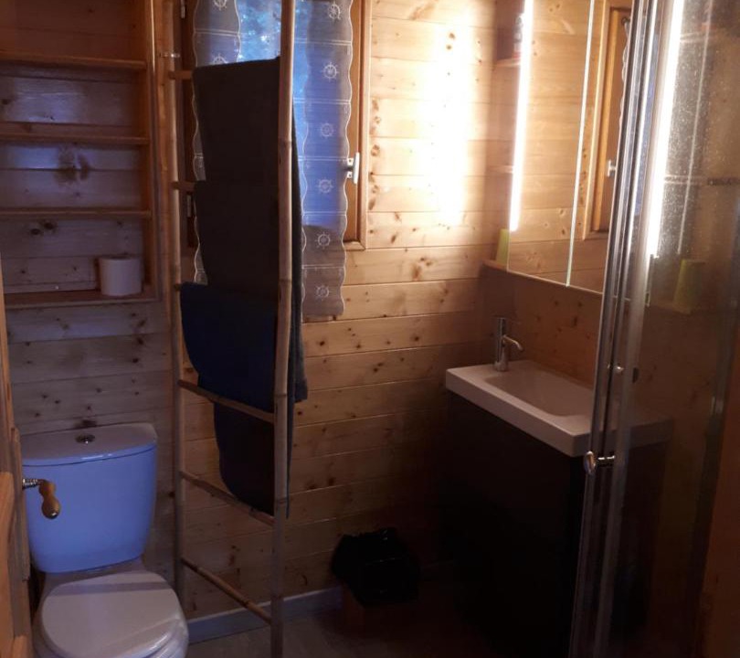 Photo of Bathroom in Cournonterral