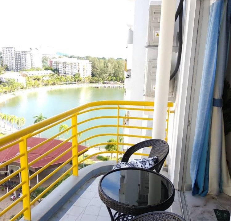 Photo of Patio Balcony in Baharu