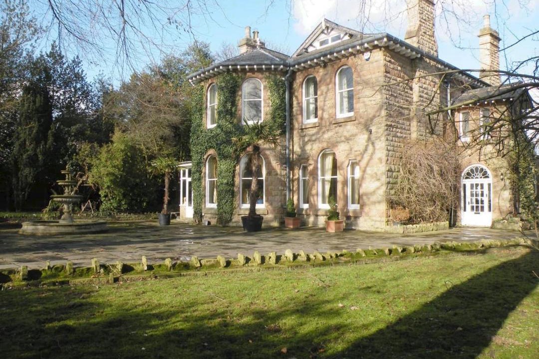 Photo of Others in Mansfield