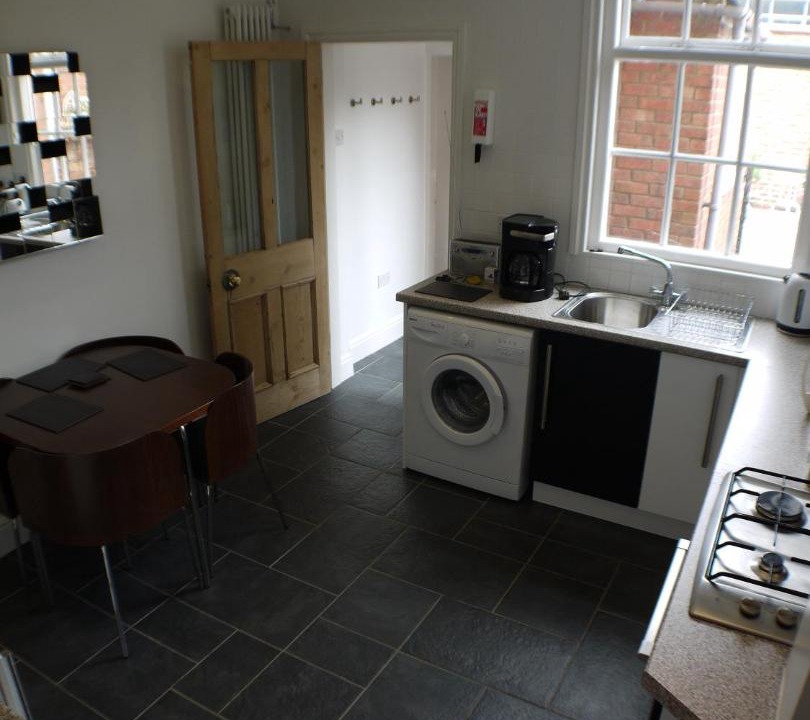 Photo of Others in Lincoln