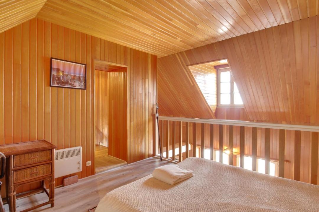 Photo of Bedroom in Courtoisville-Sillon-Moka