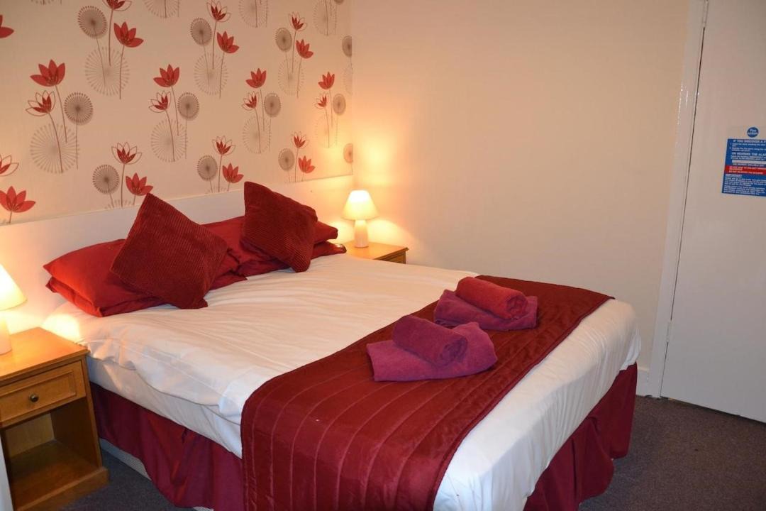 Photo of Others in Chiswick