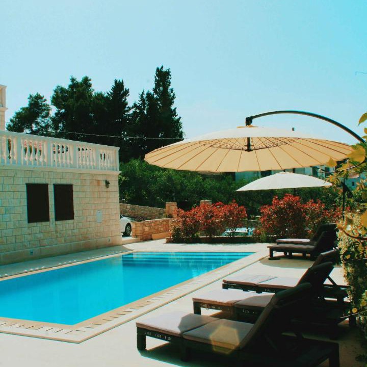 Photo of Outdoor in Sutivan