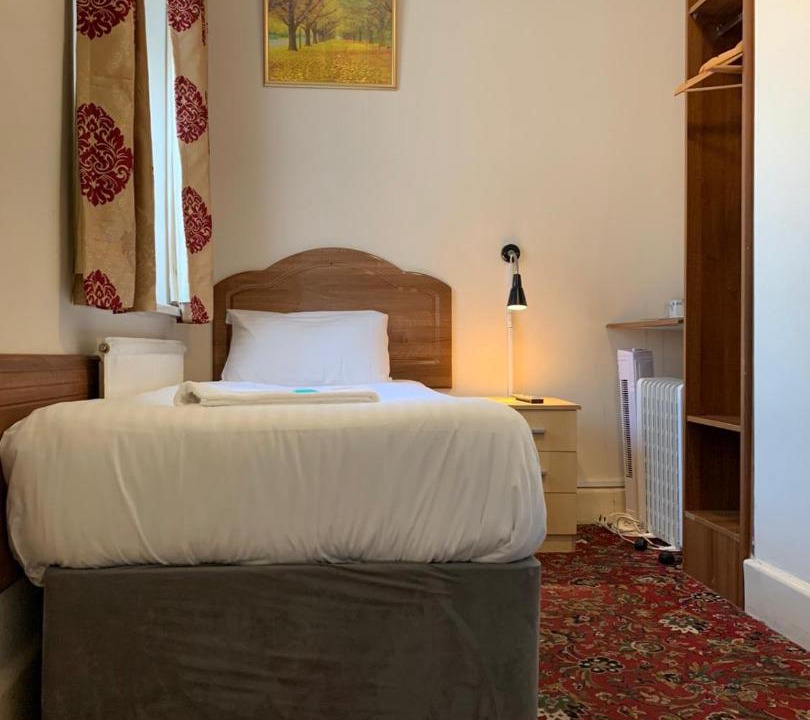 Photo of Bedroom in St. Margarets and North Twickenham