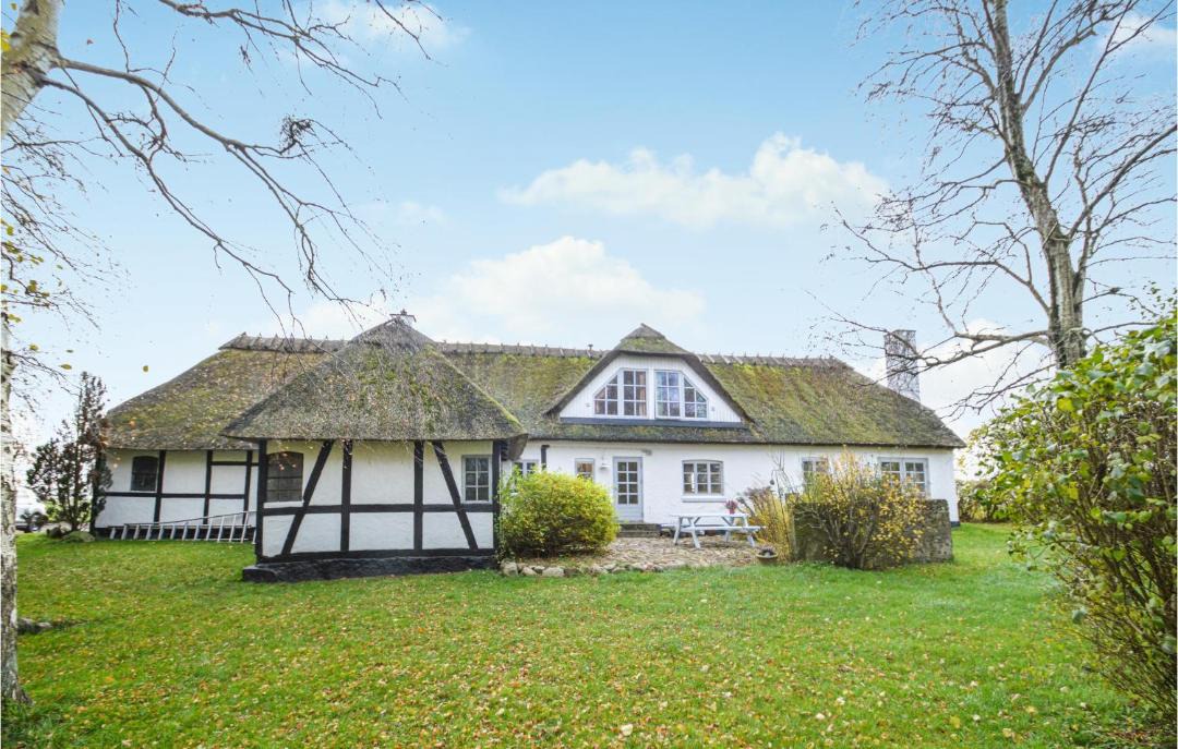 Photo of Buildings in Kettinge