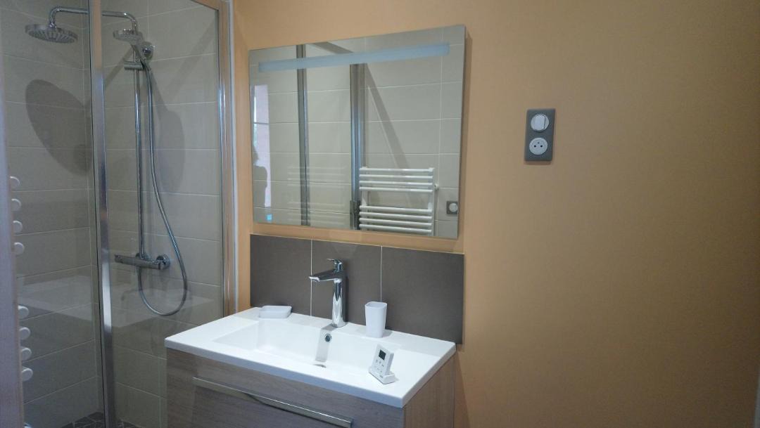 Photo of Others in Euvezin