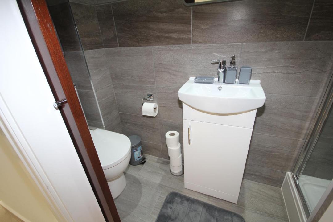 Photo of Bathroom in Alperton
