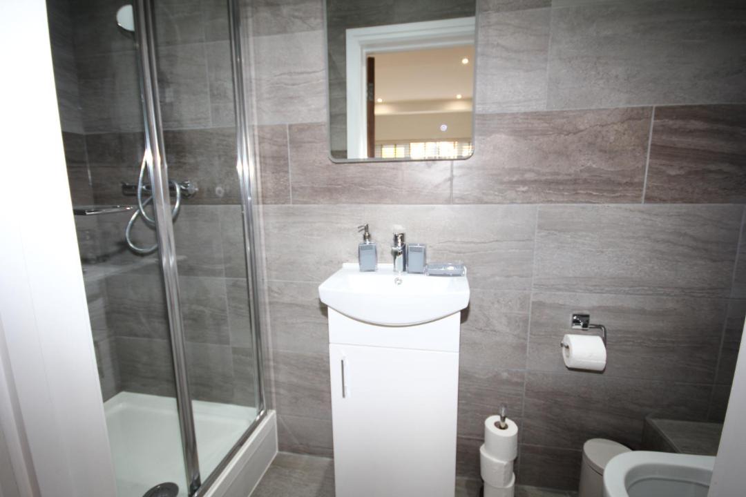 Photo of Bathroom in Alperton