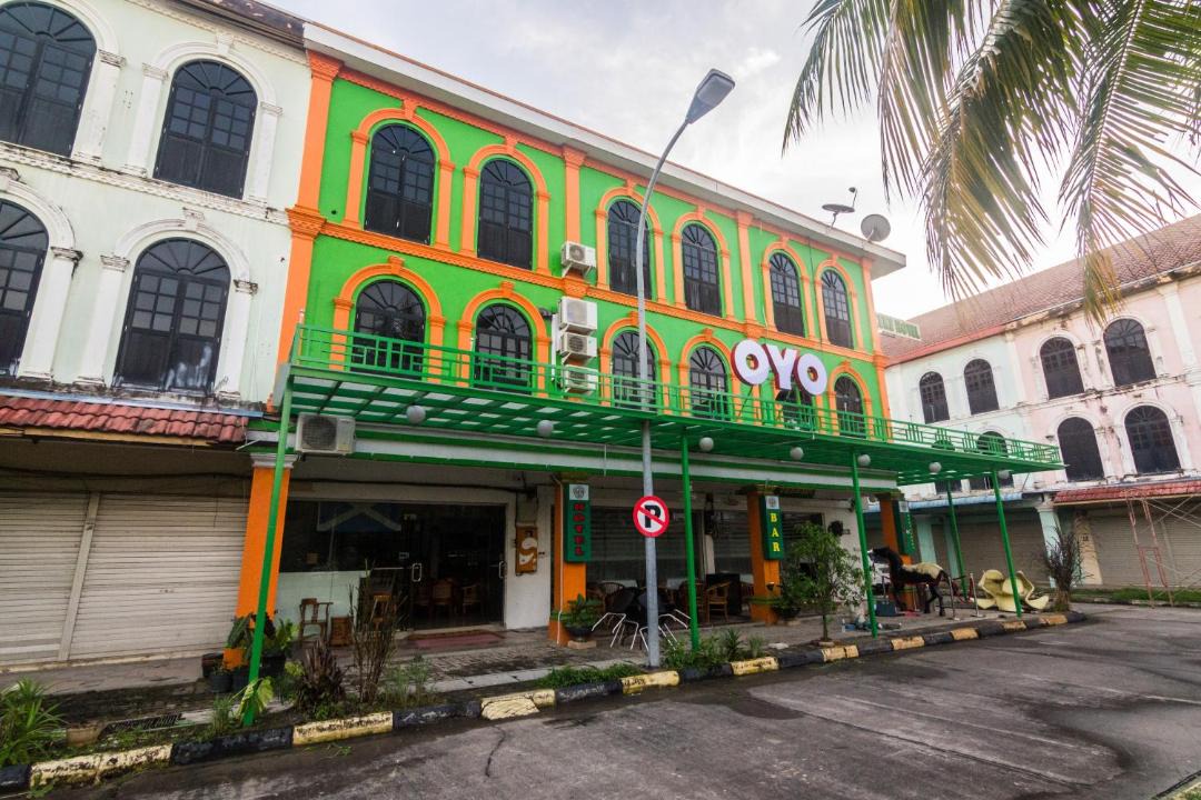 Photo of Buildings in Tanjung Uncang