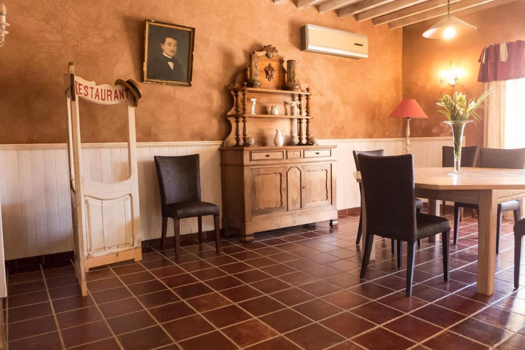 Photo of Others in Pauligne