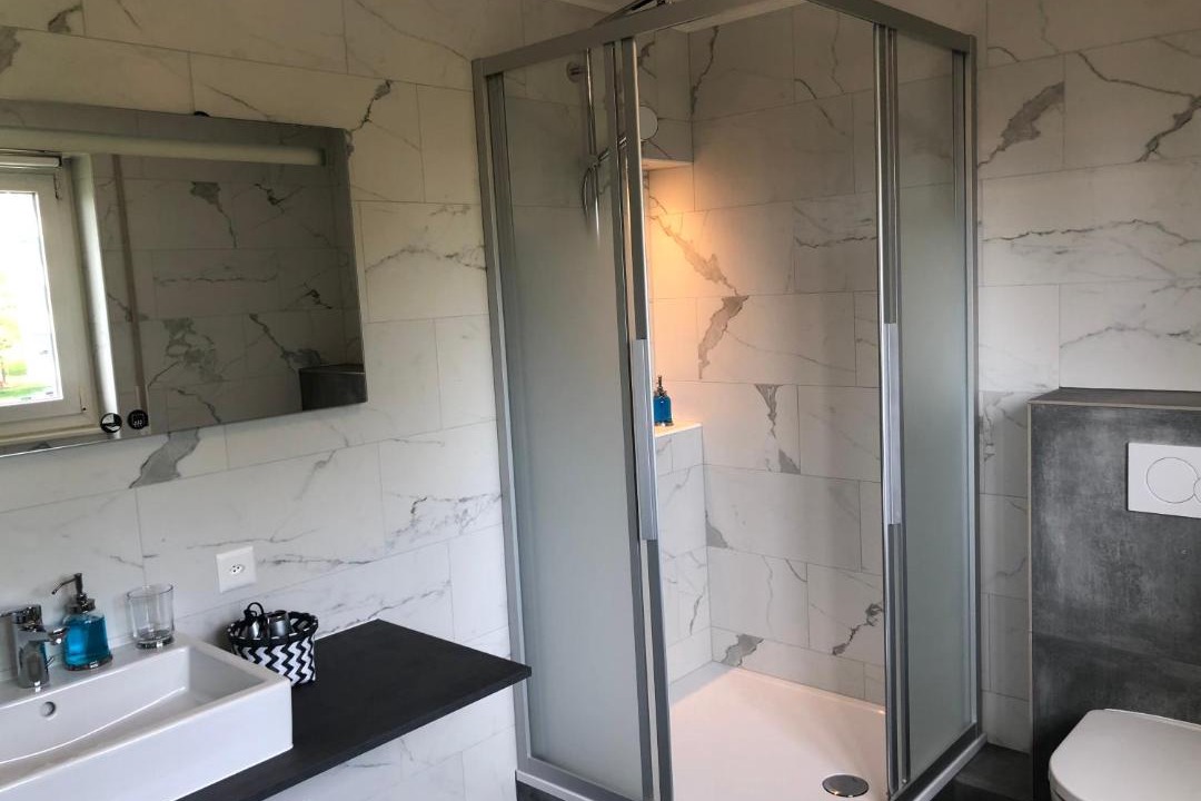 Photo of Bathroom in Rolle