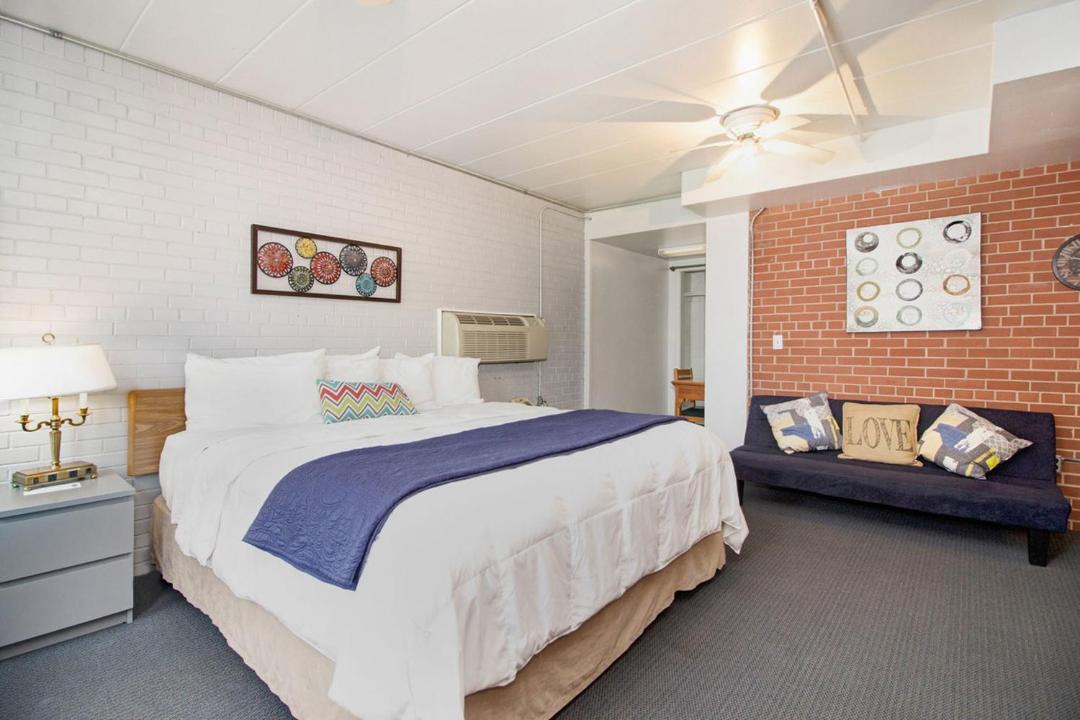Photo of Bedroom in Bryant Pattengill East