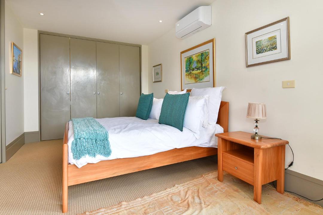 Photo of Bedroom in Gulf Harbour