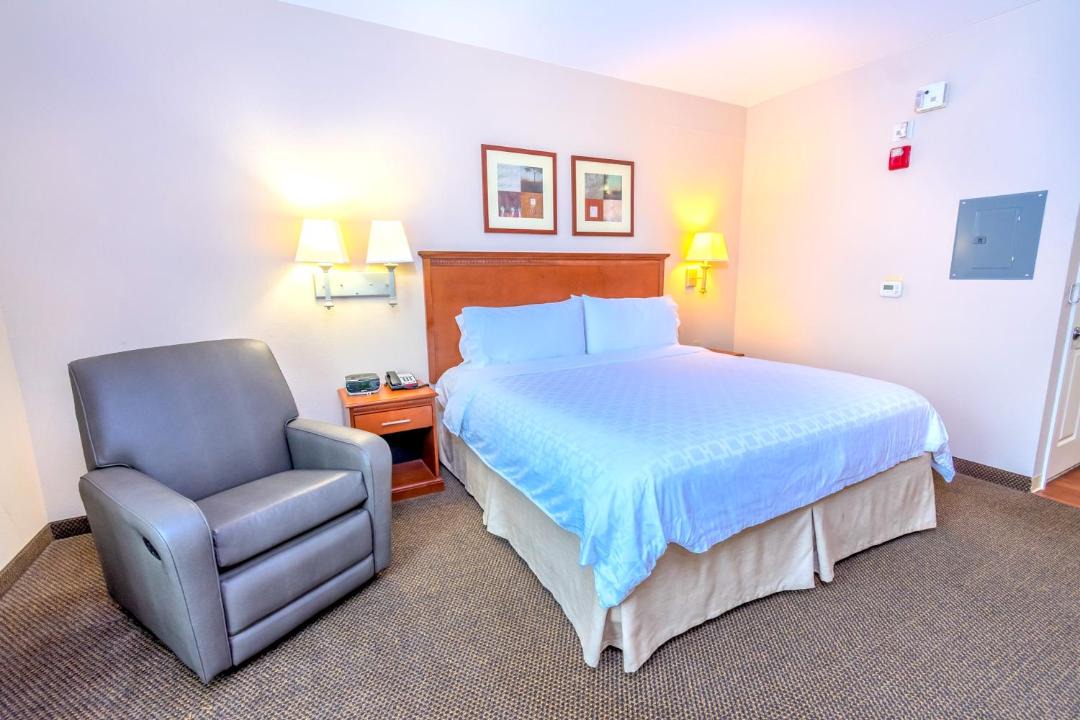 Photo of Bedroom in North Shore