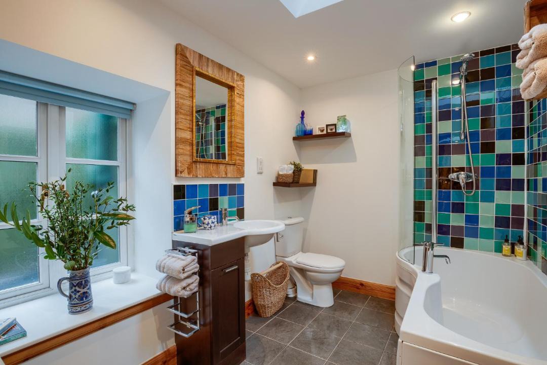 Photo of Bathroom in Comrie
