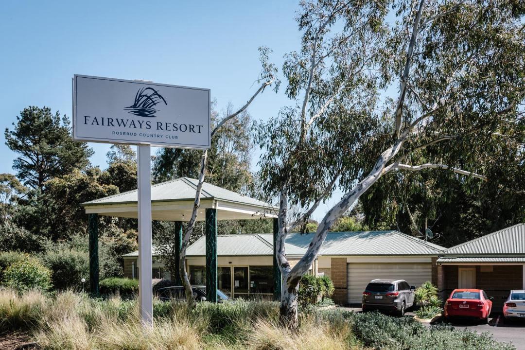 Photo of Others in Rosebud