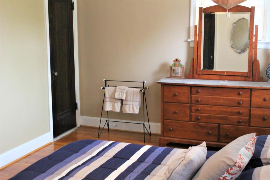 Photo of Bedroom in North Cleveland Park