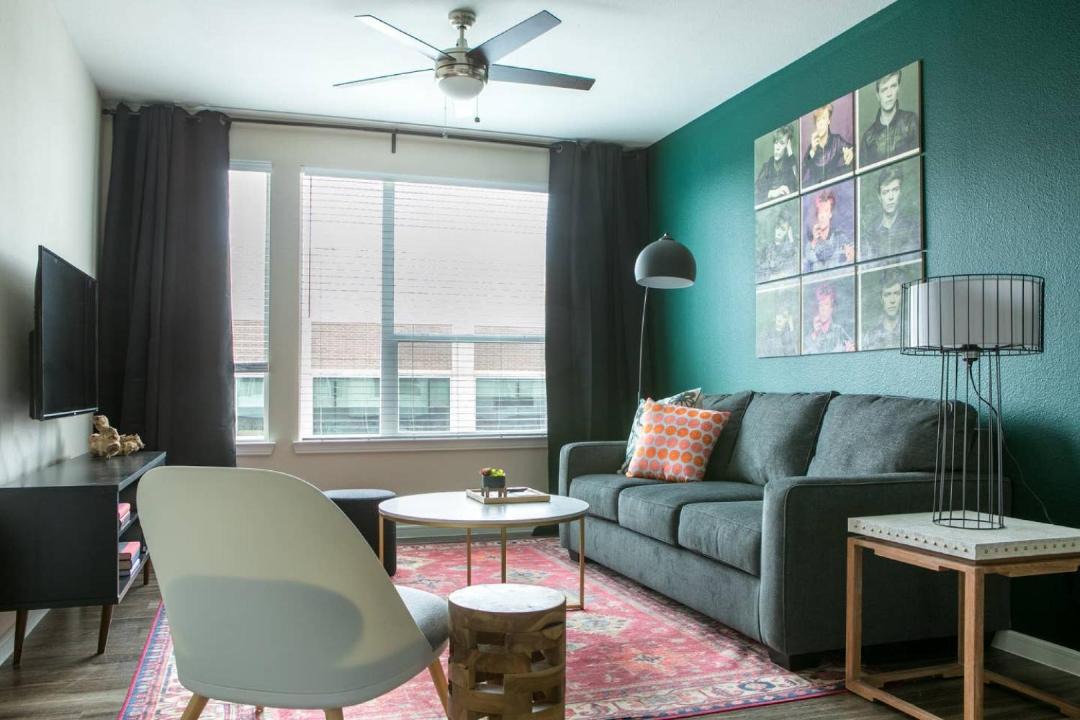 Photo of Livingroom in Stoneridge Place