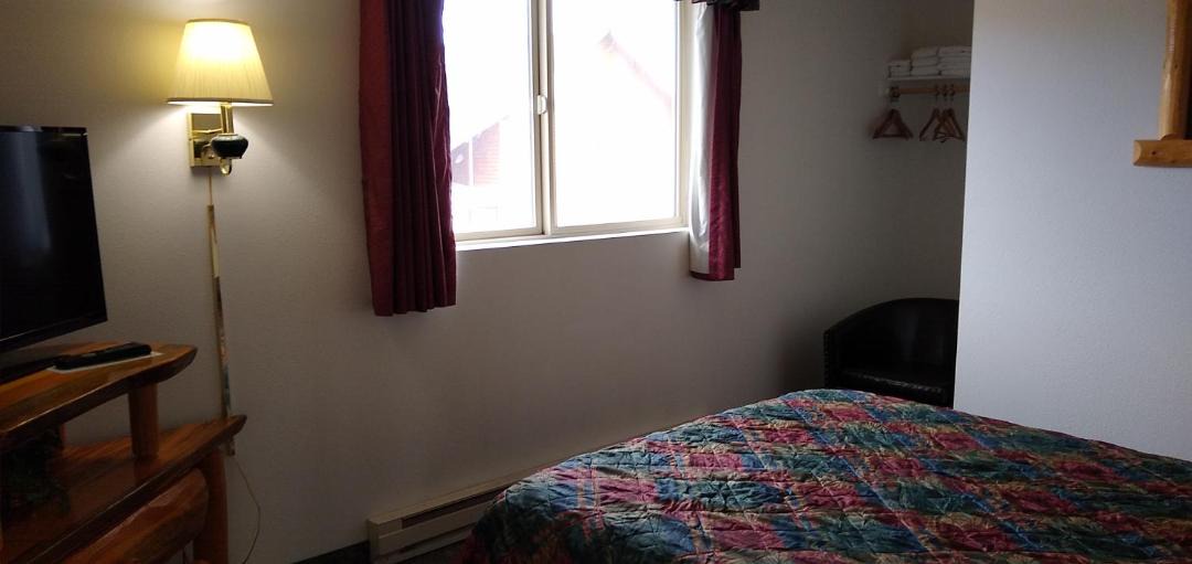 Photo of Bedroom in Enterprise