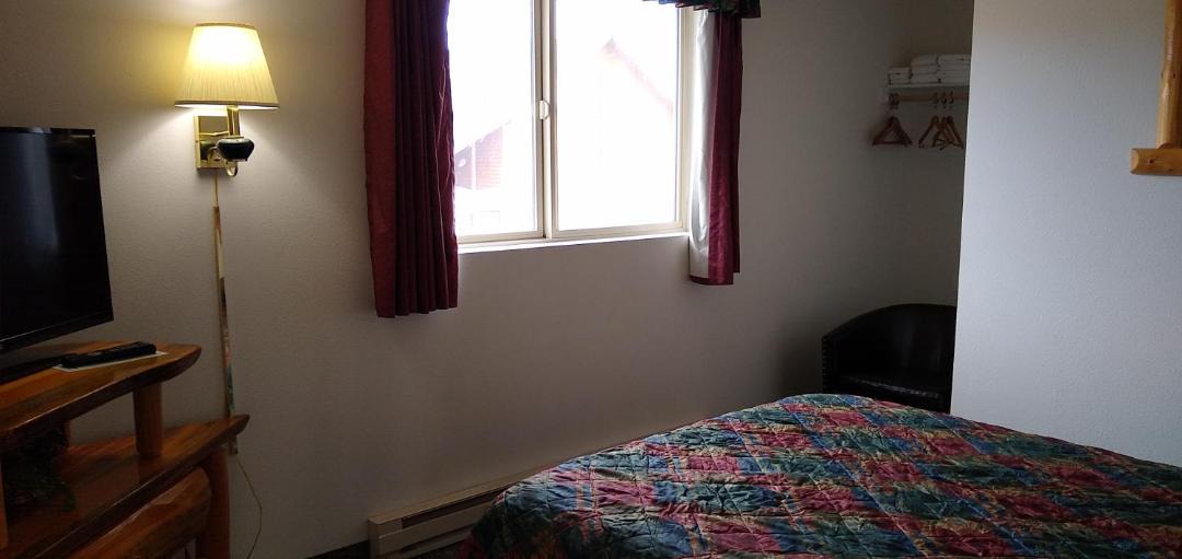 Photo of Bedroom in Enterprise