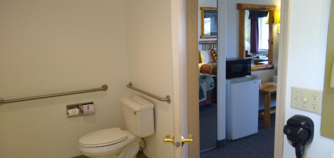 Photo of Bathroom in Enterprise