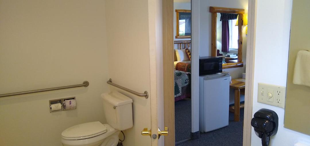 Photo of Bathroom in Enterprise