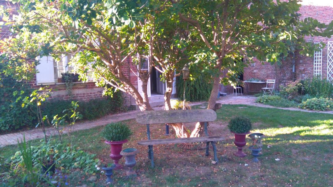 Photo of Others in Demuin