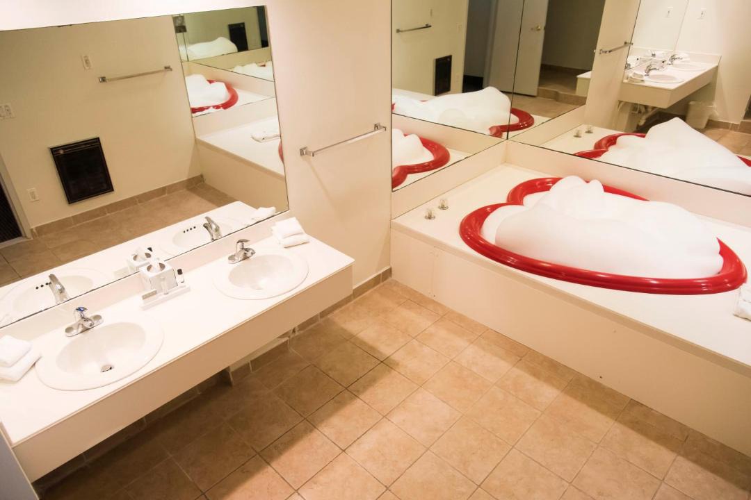Photo of Bathroom in Lakeville