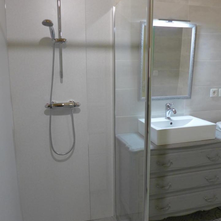 Photo of Bathroom in Beaurepaire
