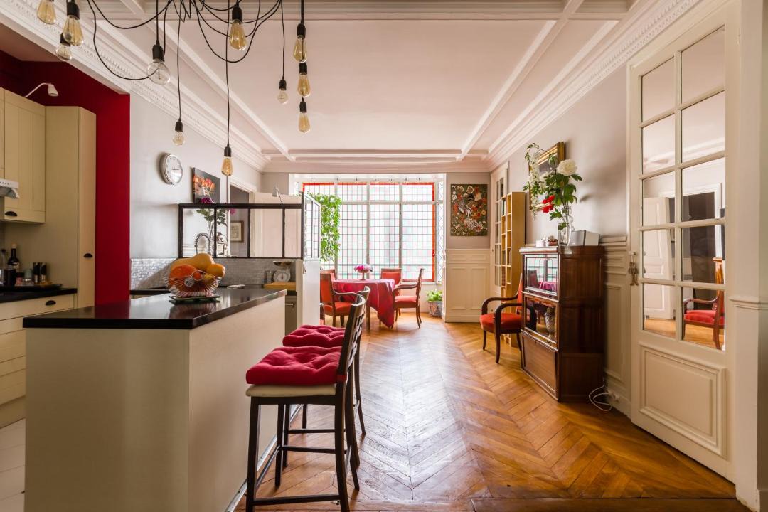 Photo of Livingroom in 17th Arrondissement
