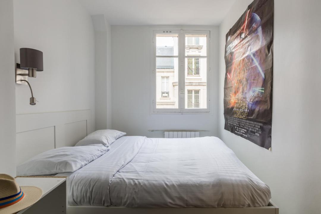 Photo of Bedroom in 17th Arrondissement