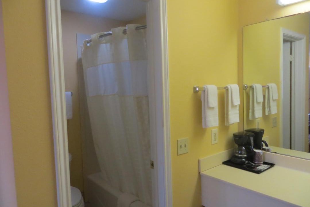 Photo of Bathroom in La Grange