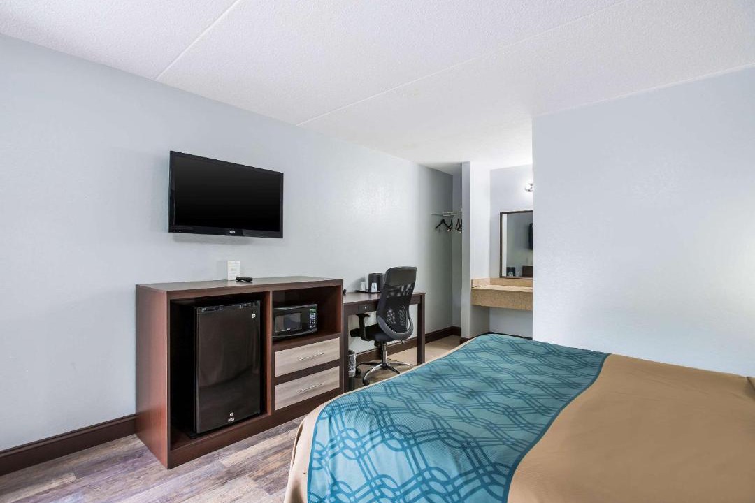 Photo of Bedroom in Winslow