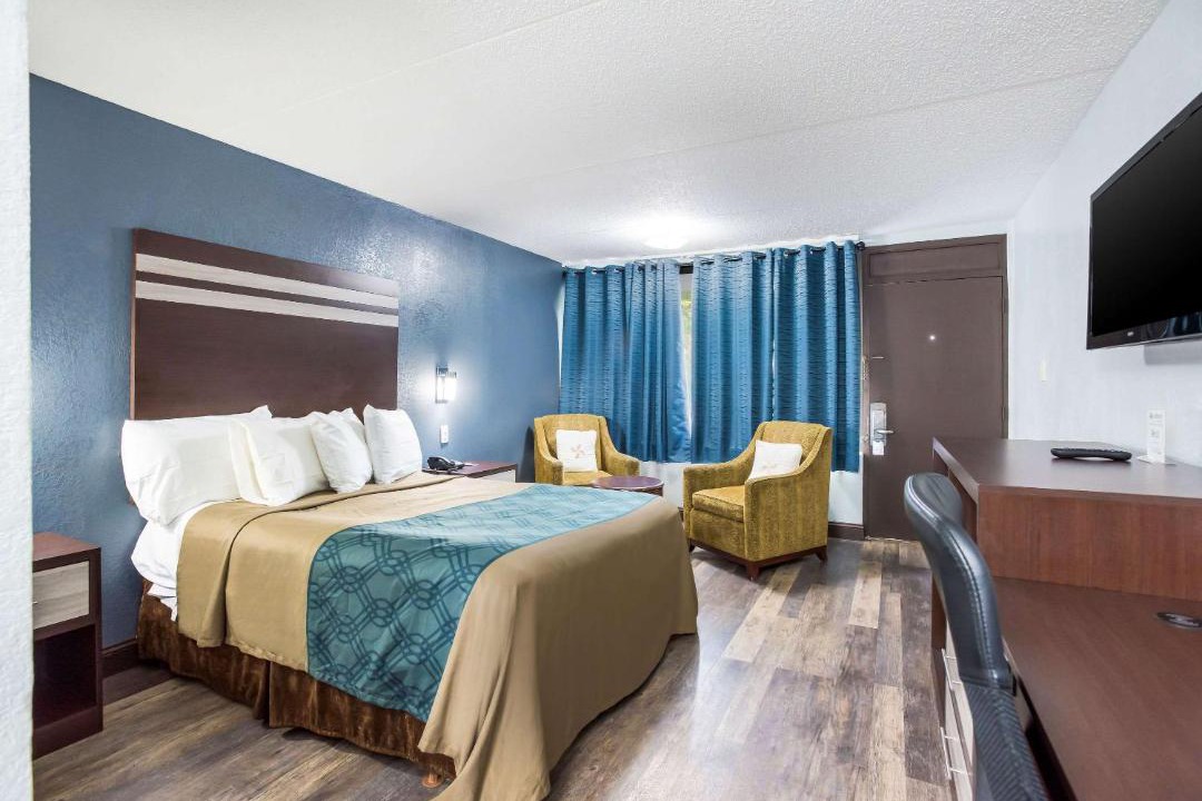 Photo of Bedroom in Winslow