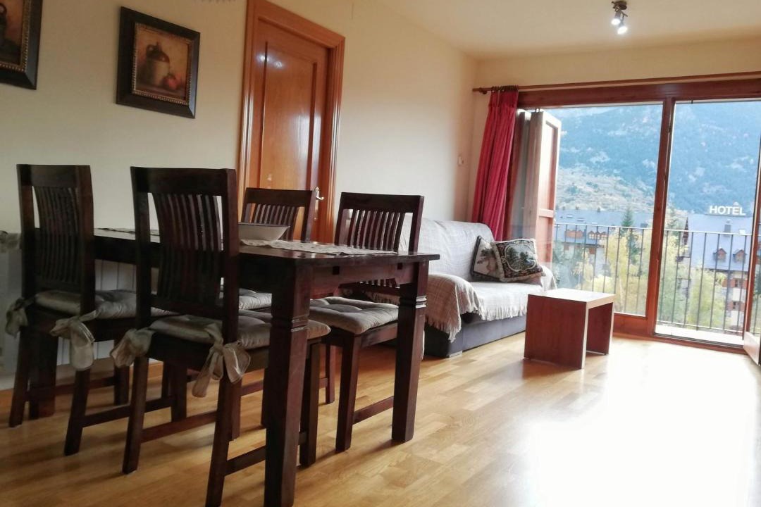 Photo of Livingroom in Taull