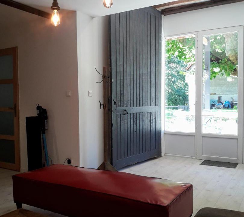 Photo of Livingroom in Joux