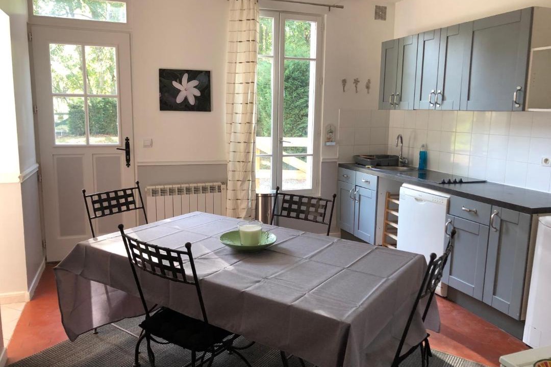 Photo of Kitchen in Marines