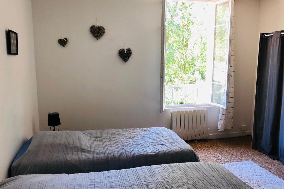 Photo of Bedroom in Marines