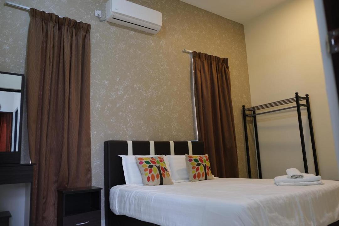 Photo of Others in Taman Pakatan