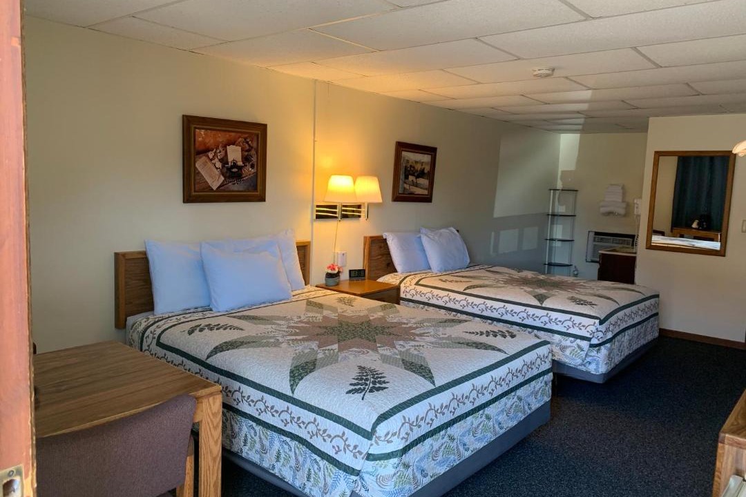 Photo of Others in Custer