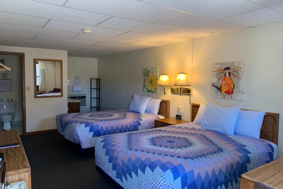 Photo of Others in Custer