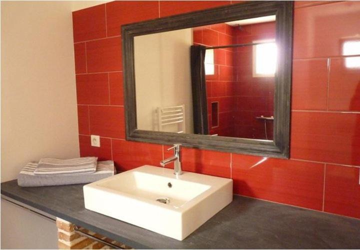 Photo of Others in Lire