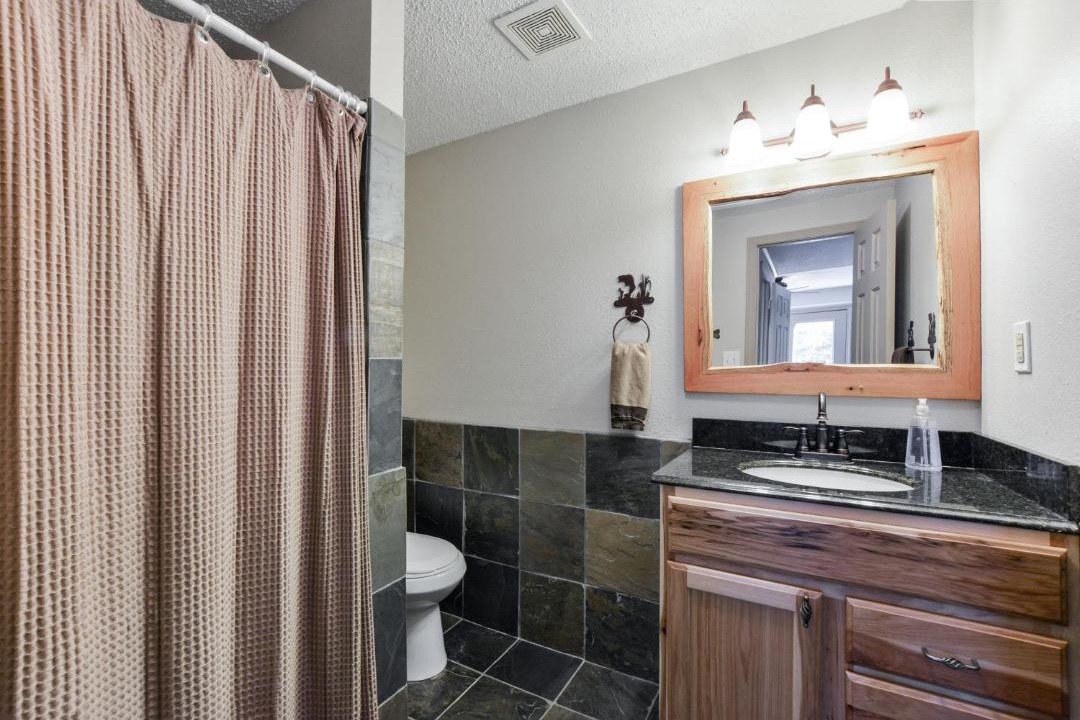 Photo of Bathroom in Lampe