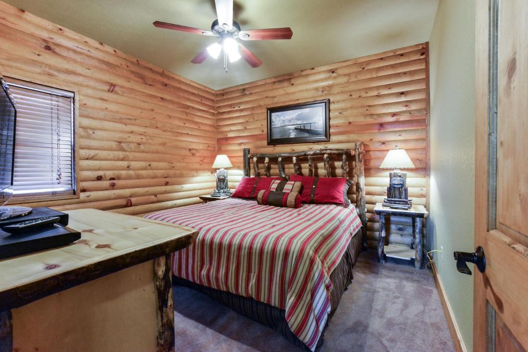 Photo of Bedroom in Lampe